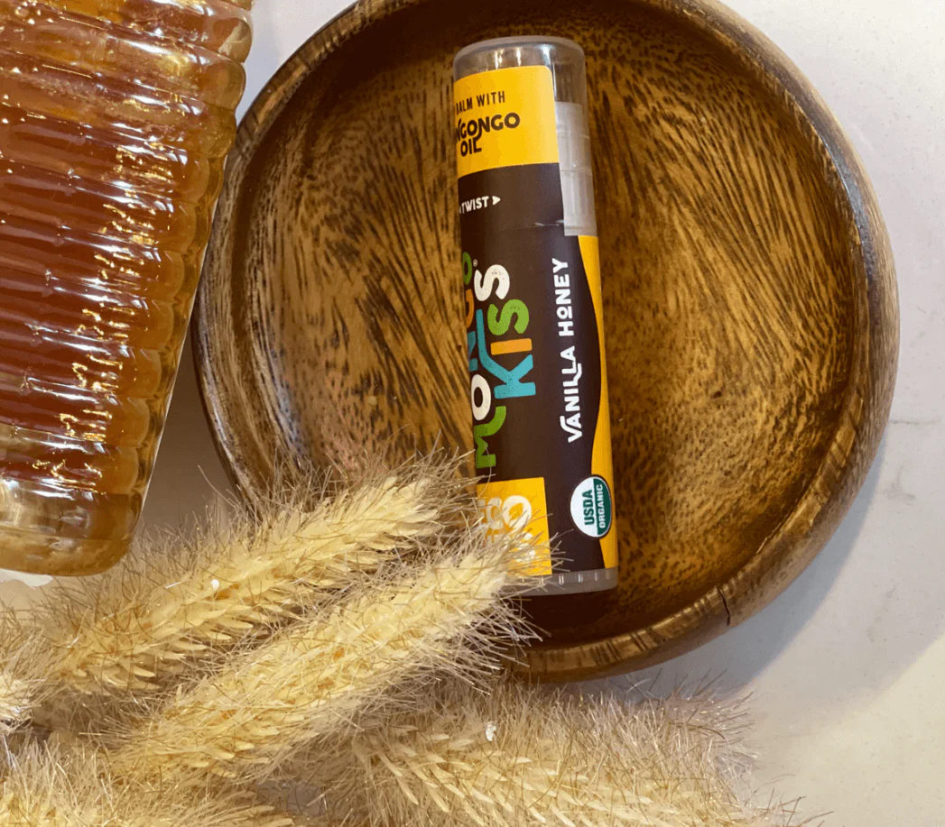 Mongo Kiss Vanilla Honey Organic Lip Balm - Image 3